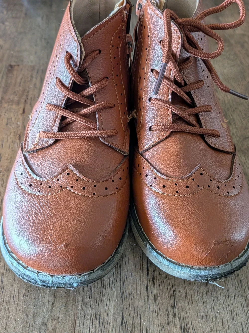 N/A brown leather